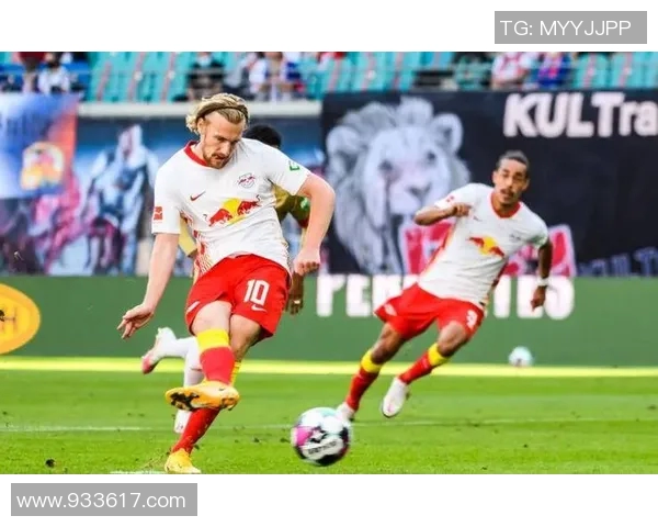 柏林赫塔与莱红牛激战正酣谁能在德甲赛场上笑到最后