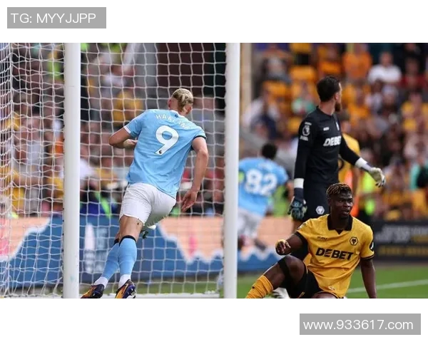 曼联与热刺对决谁能笑到最后分析两队近期状态与战术布局 曼联与热刺对决谁能笑到最后分析两队近期状态与战术布局