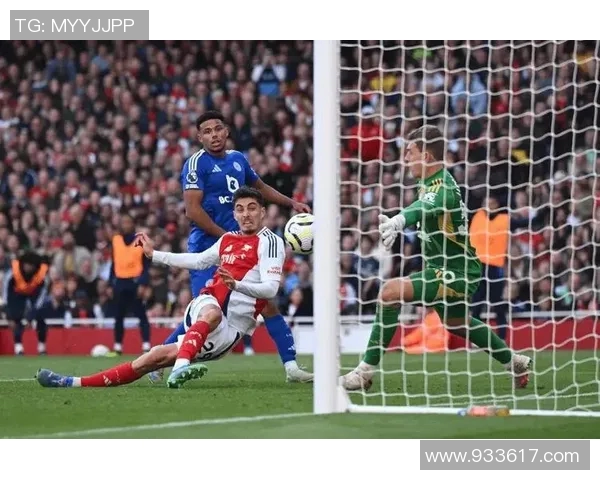 水晶宫与莱斯特城激战正酣谁能在英超赛场上笑到最后