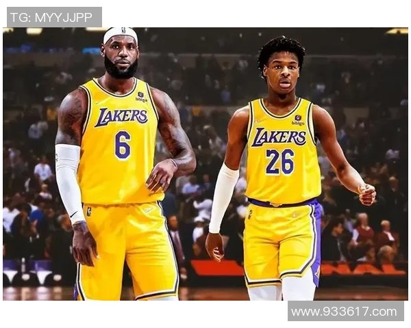 詹姆斯父子同台迎新篇布朗尼正式宣布参加NBA选秀