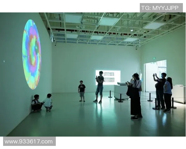 铁路工场与图圣马丁的对决：技术与艺术的碰撞与融合