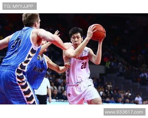 任骏飞领衔广东男篮再创辉煌助力球队争夺新赛季冠军荣耀 任骏飞领衔广东男篮再创辉煌助力球队争夺新赛季冠军荣耀