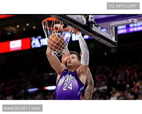 腾讯开拓者与爵士队的精彩对决分析及赛季展望