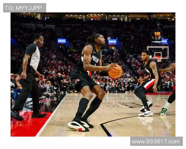 杰拉米格兰特的篮球之路与未来展望：从新秀到明星球员的成长历程