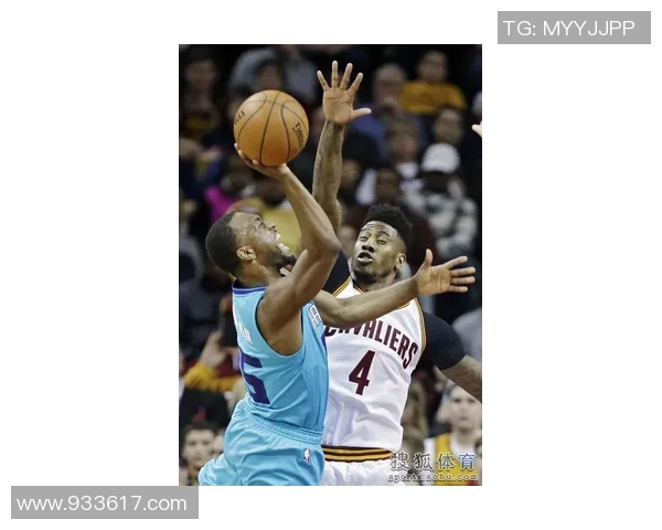 骑士与黄蜂激情对决NBA直播精彩瞬间回顾与分析 骑士与黄蜂激情对决NBA直播精彩瞬间回顾与分析